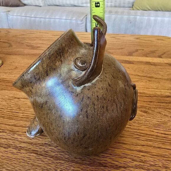 Brown Ceramic Pig Pot - Picture 2 of 9